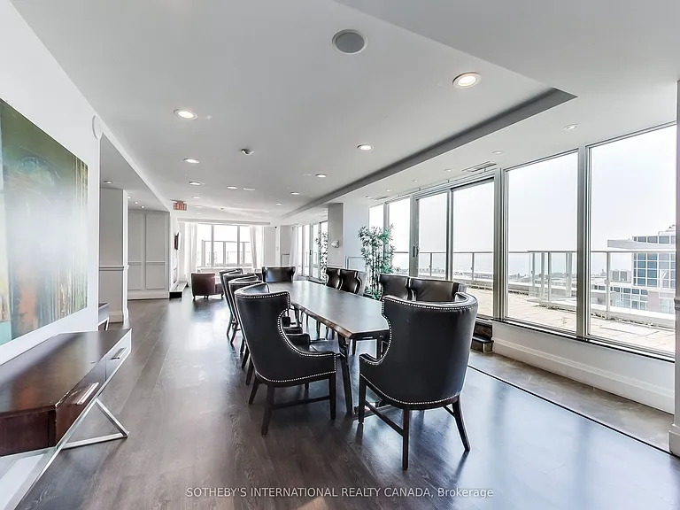 85 E Liberty St #720 — Photo 20