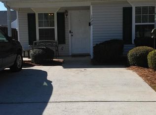 1726 Summerwoods Ln, Griffin, GA