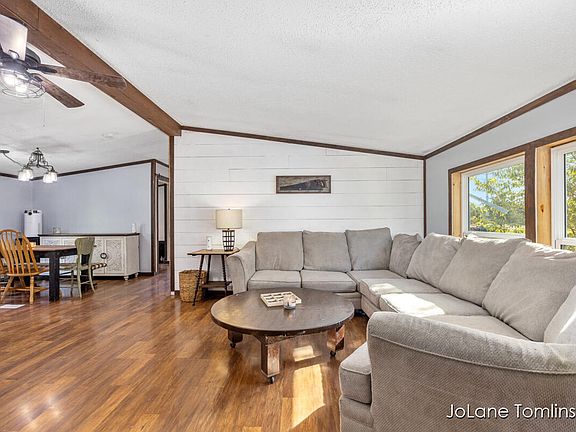 3rd image of 4277 E Croton Dr