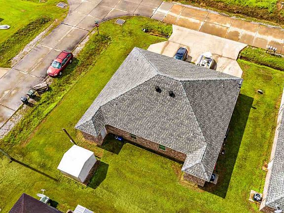 4th image of 302 Gabreten Ln #A