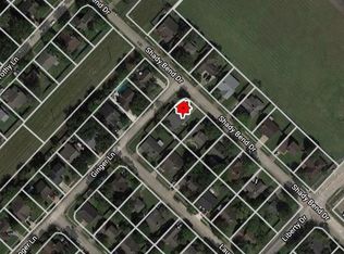 2512 Shady Bend Dr, Pearland, TX 77581