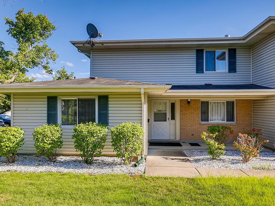 1st image of 227 Patuxet Ct #277