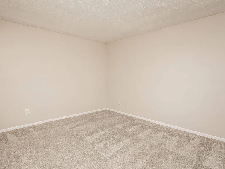 Oasis Club Apartments — Photo 60