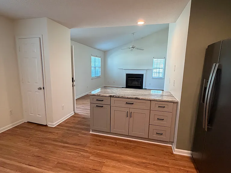 2311 Sapling Cir — Photo 3