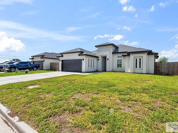 2nd image of 103 Brooks Cir S