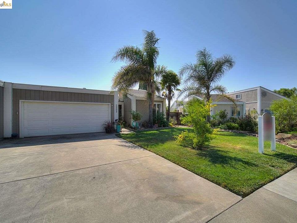 1st image of 1228 Marina Cir