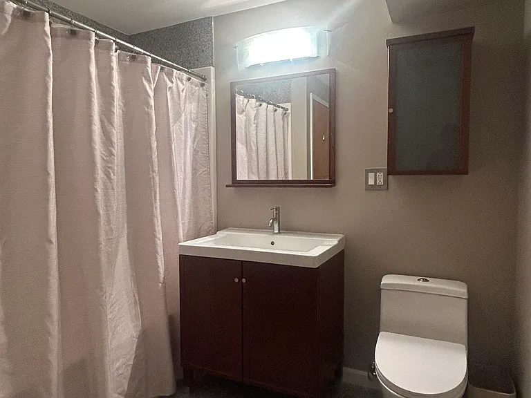 184 Pequot Ave #210 — Photo 14