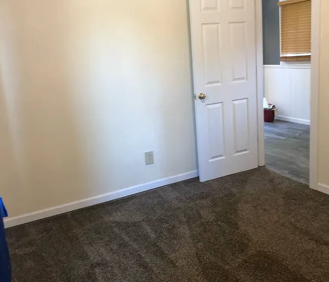 5676 Shaw St — Photo 12