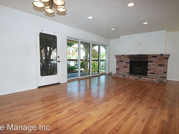 3rd image of 229 Argonne Ave