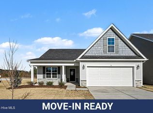 13 E Emily Gardens Dr, Selma, NC 27576