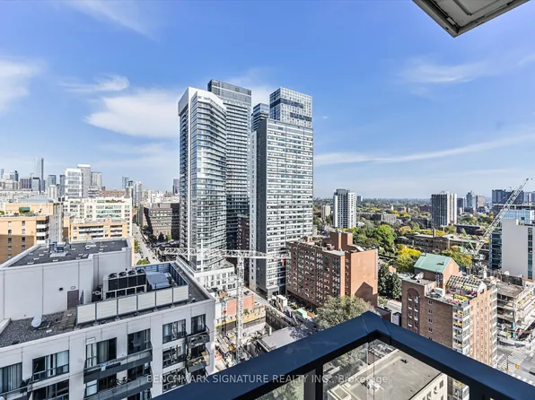 77 Shuter St, Toronto, ON