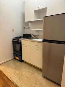 313 E 89th St APT 3D, New York, NY, 10128