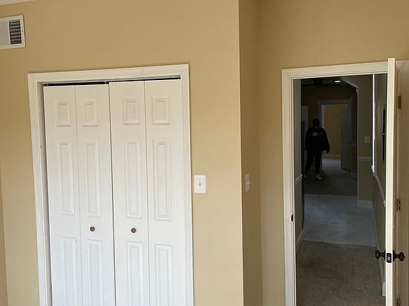 2nd image of 716 N 48th St