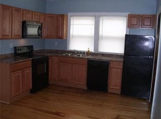 34 Burncoat St, Worcester, MA 01605