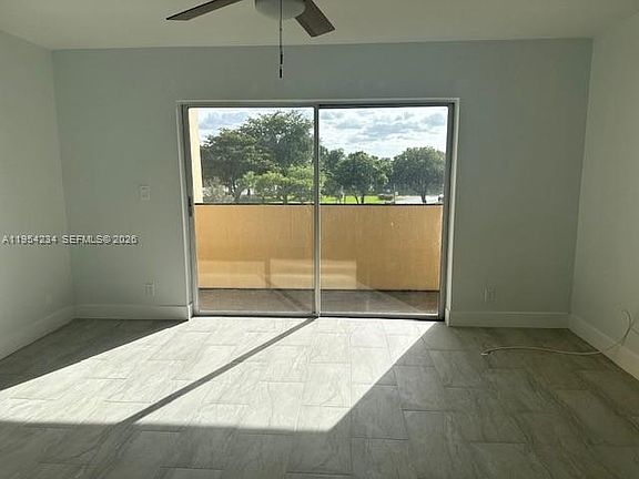 2nd image of 3905 N Nob Hill Rd APT 304