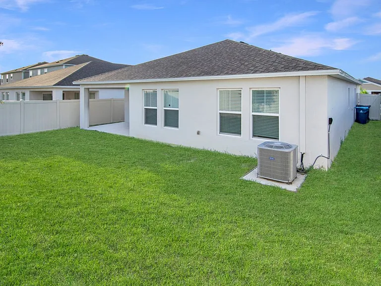 2279 Canyon Oak Dr — Photo 23