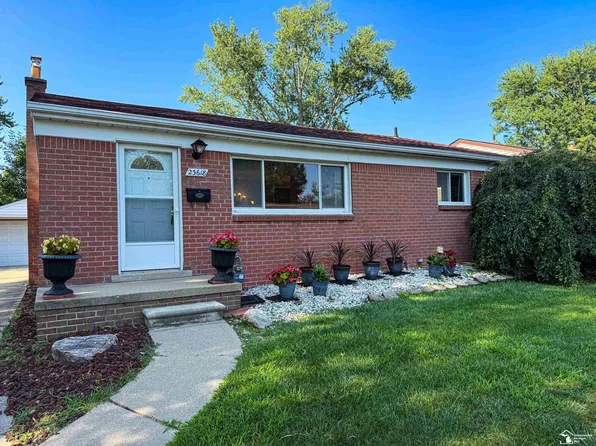 23618 Filmore St, Taylor, MI 48180