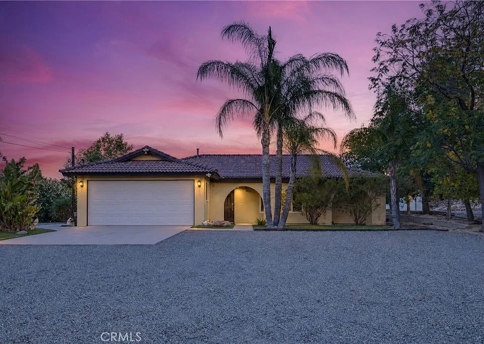 2691 Jimmy Taylor Dr