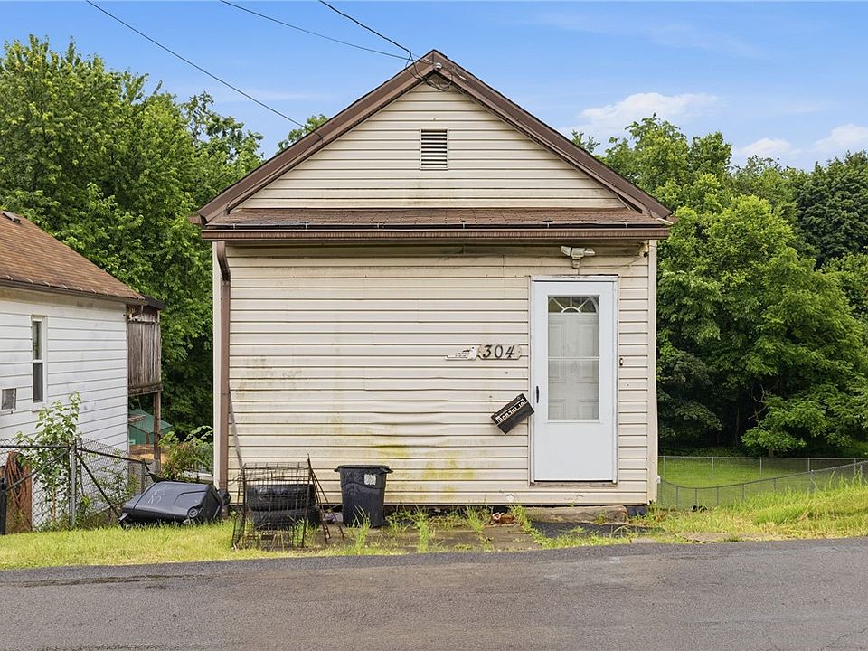 1st image of 304 Division St