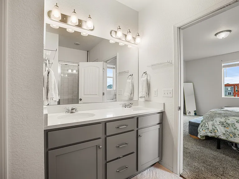 10450 Summer Ridge Dr — Photo 23