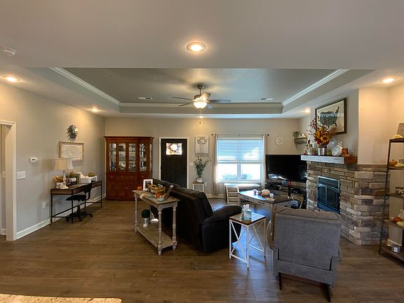 4th image of 75 Ashley Faith Dr