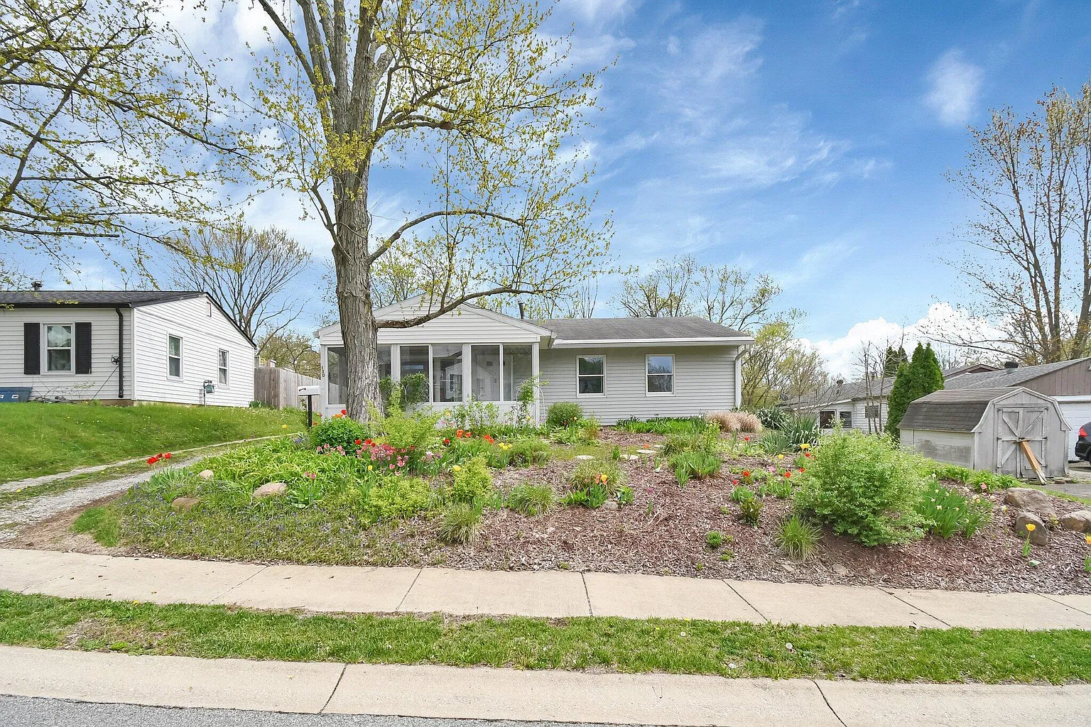 130 Northview Dr photo 1