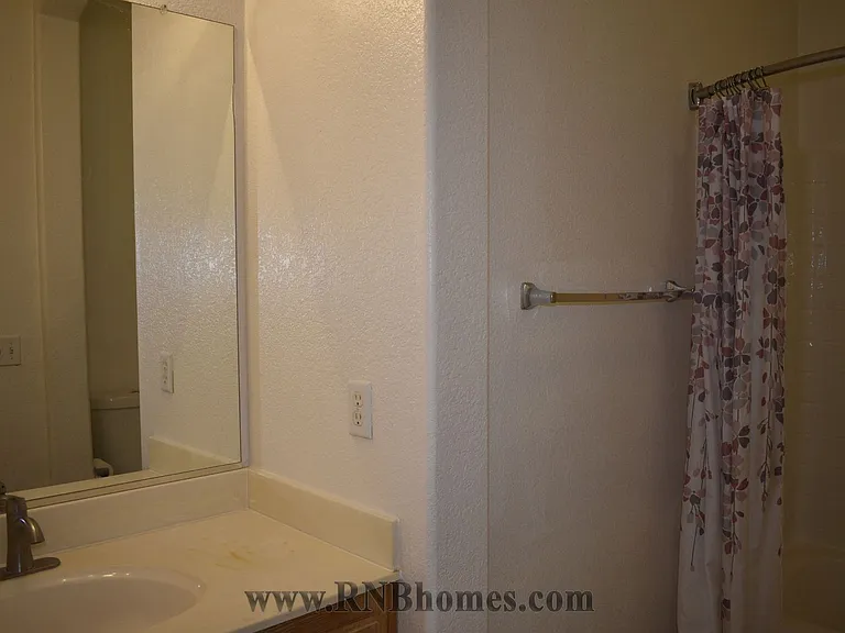 18 Diggins Dr — Photo 10