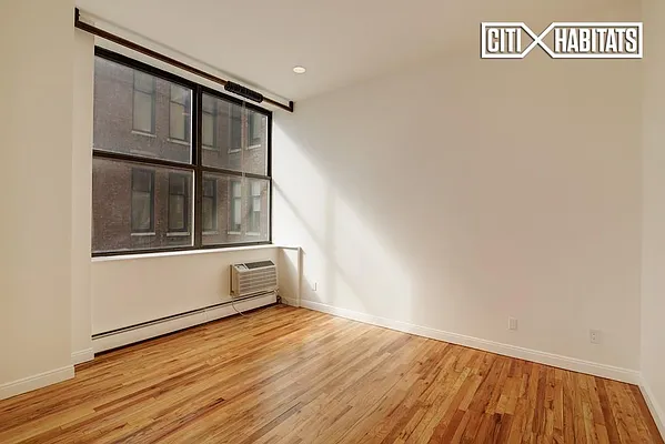 Sold by Citi Habitats | media 16