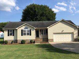 2015 Lucille St, Lebanon, TN 37087