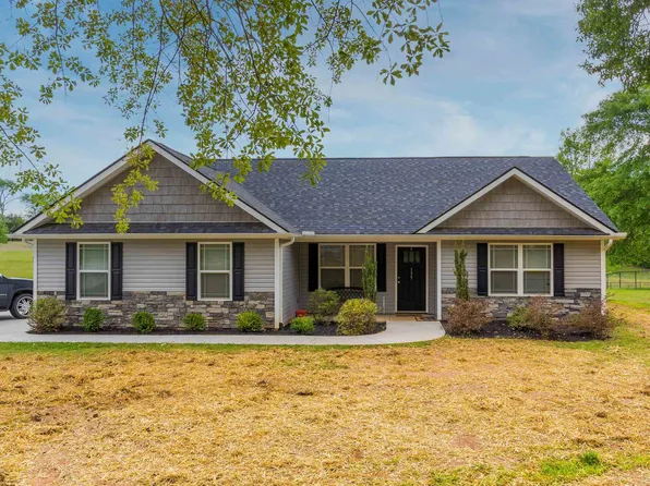 135 Cook Rd, Roebuck, SC 29376