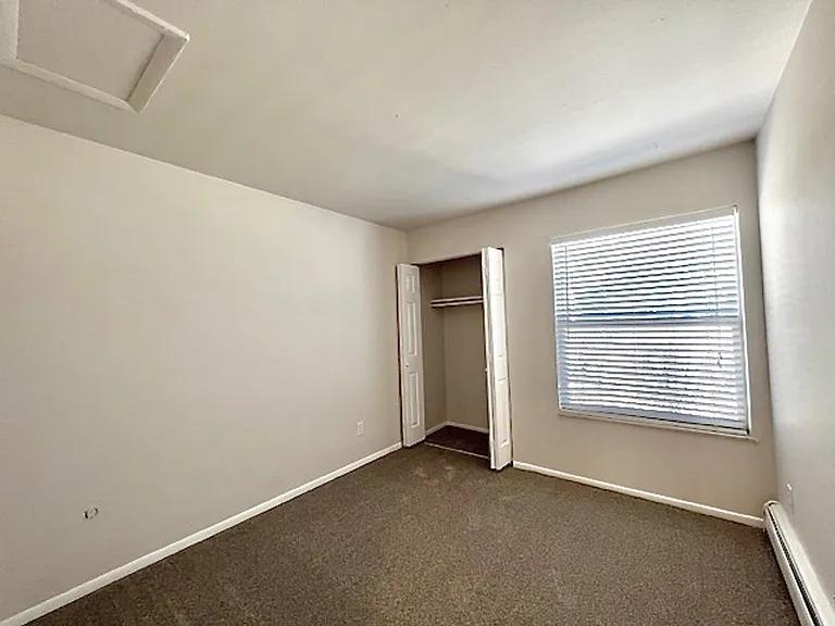 4319 N Carefree Cir — Photo 11