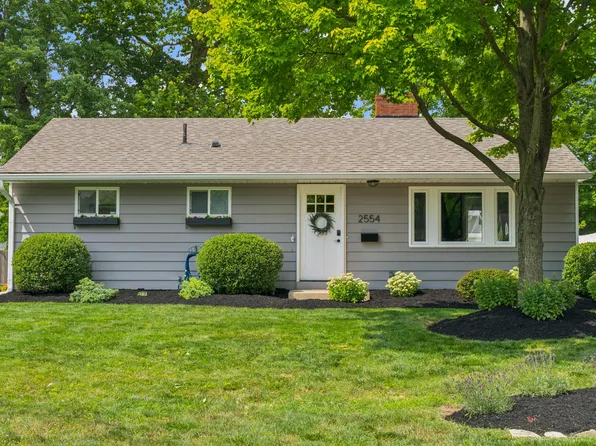 2554 Nottingham Rd, Upper Arlington, OH 43221
