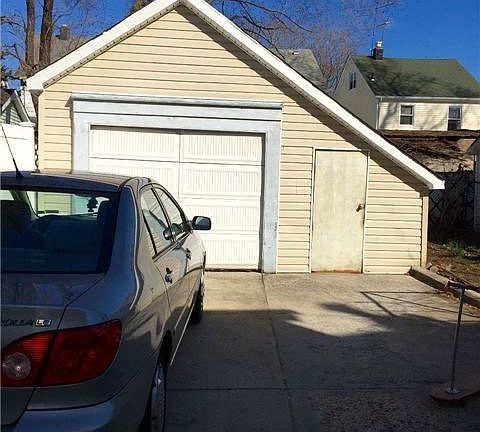 3rd image of 8817 237th St
