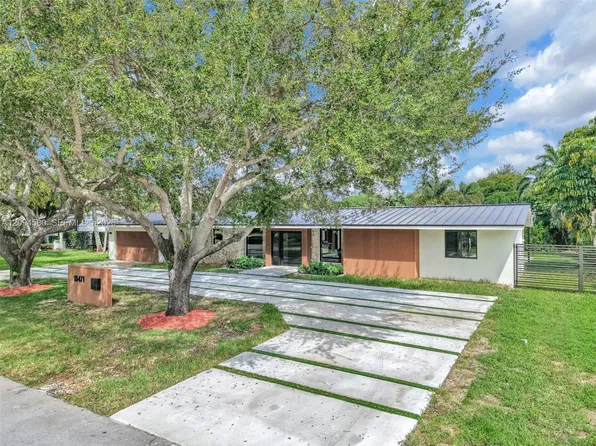 15471 SW 83rd Ave, Palmetto Bay, FL 33157