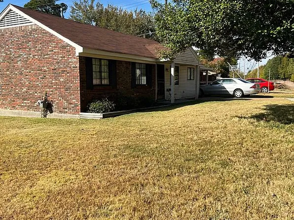 561 W Raines Rd, Memphis, TN 38109