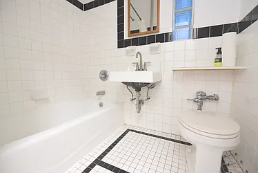 Rented by Nolita Group