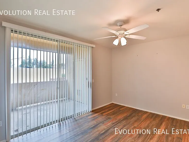 2134 E Broadway Rd #1049 — Photo 16