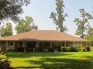 312 Trailwood Dr, Crockett, TX 75835