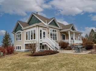 W178N6011 Prairie Sky Ct, Menomonee Falls, WI 53051