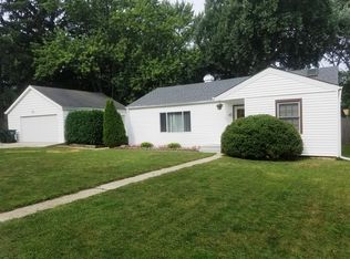 122 Linden Ave, Mundelein, IL