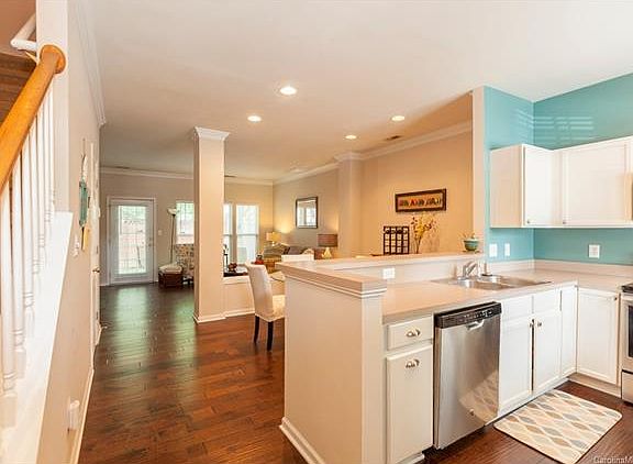 2nd image of 3022 Uxbridge Woods Ct #0