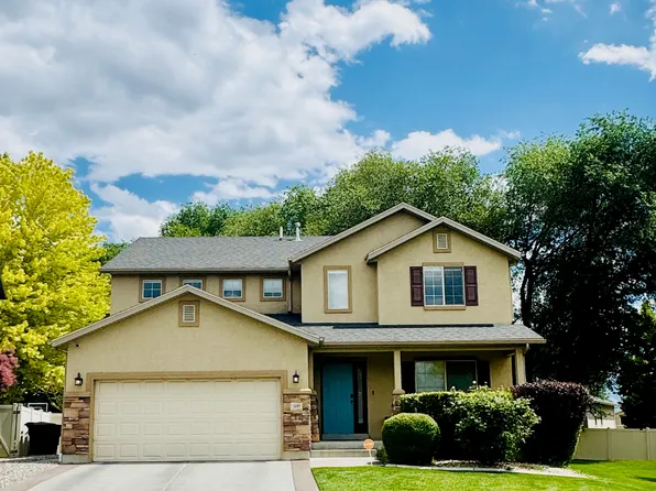 1092 S Cinnamon Ridge Dr, Provo, UT 84606