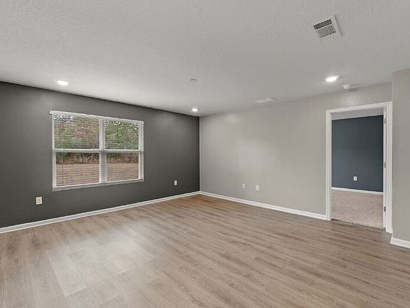 3rd image of 6406 Arcadia Bluffs Ave
