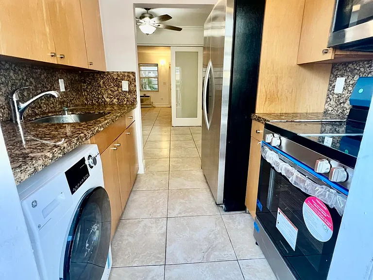 901 Meridian Ave #103 — Photo 11