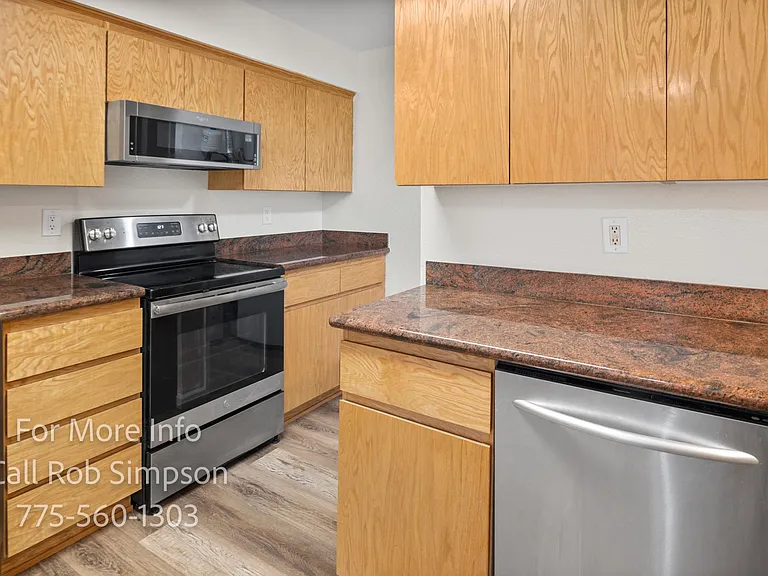 6625 Peppermint Dr — Photo 24