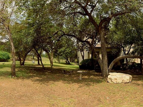 3rd image of 1612 Wood Acre Ln