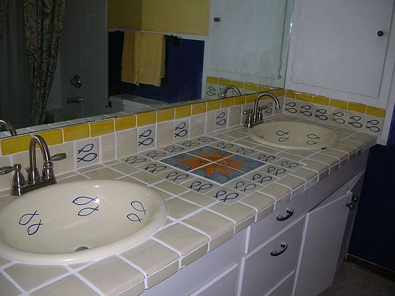 Mecian tile bath w/skylight