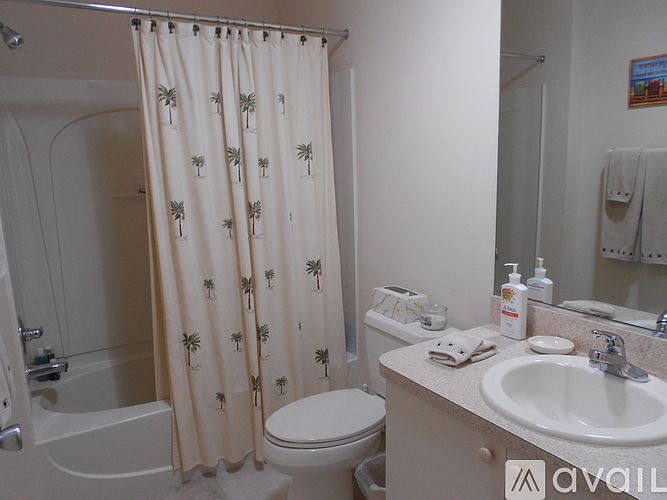 2nd image of 3444 Roanoke St
