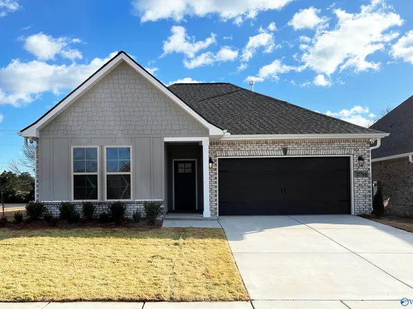 17788 Cabernet St, Athens, AL 35613