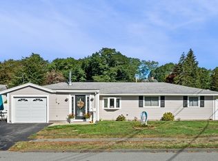 1 Reed Rd, Peabody, MA 01960